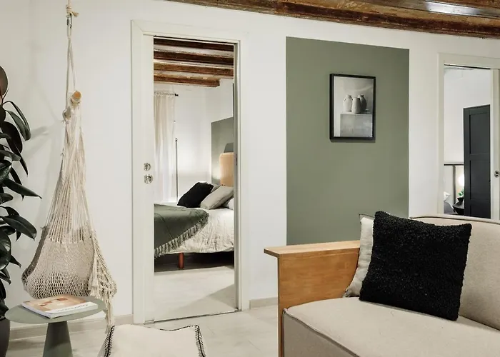 Sitges - 2 Bedrooms In St Pere Sta Caterina I Ribera * Barcellona