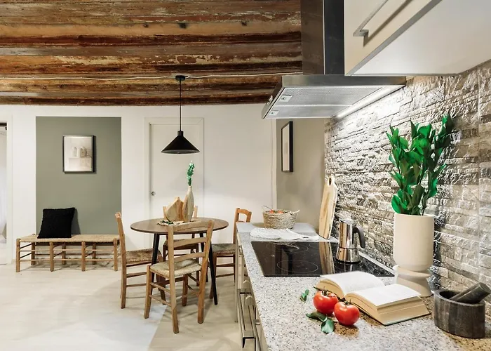 Appartamento Sitges - 2 Bedrooms In St Pere Sta Caterina I Ribera *
