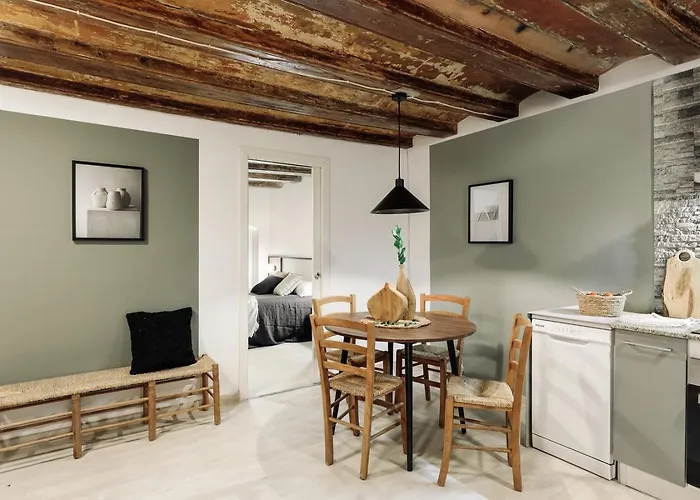 Sitges - 2 Bedrooms In St Pere Sta Caterina I Ribera *